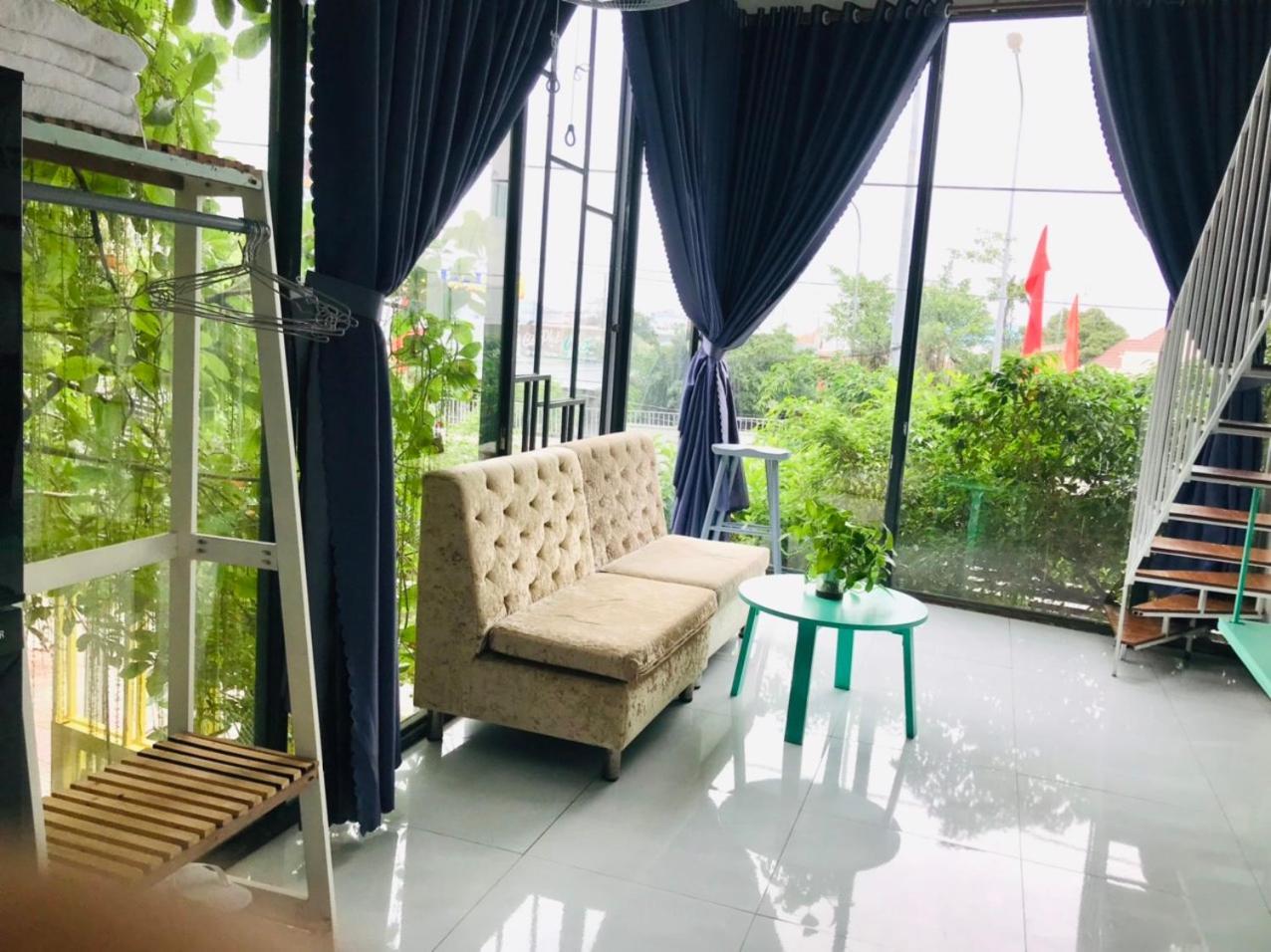 Nha Khach Ken Hotel Cà Mau Kültér fotó