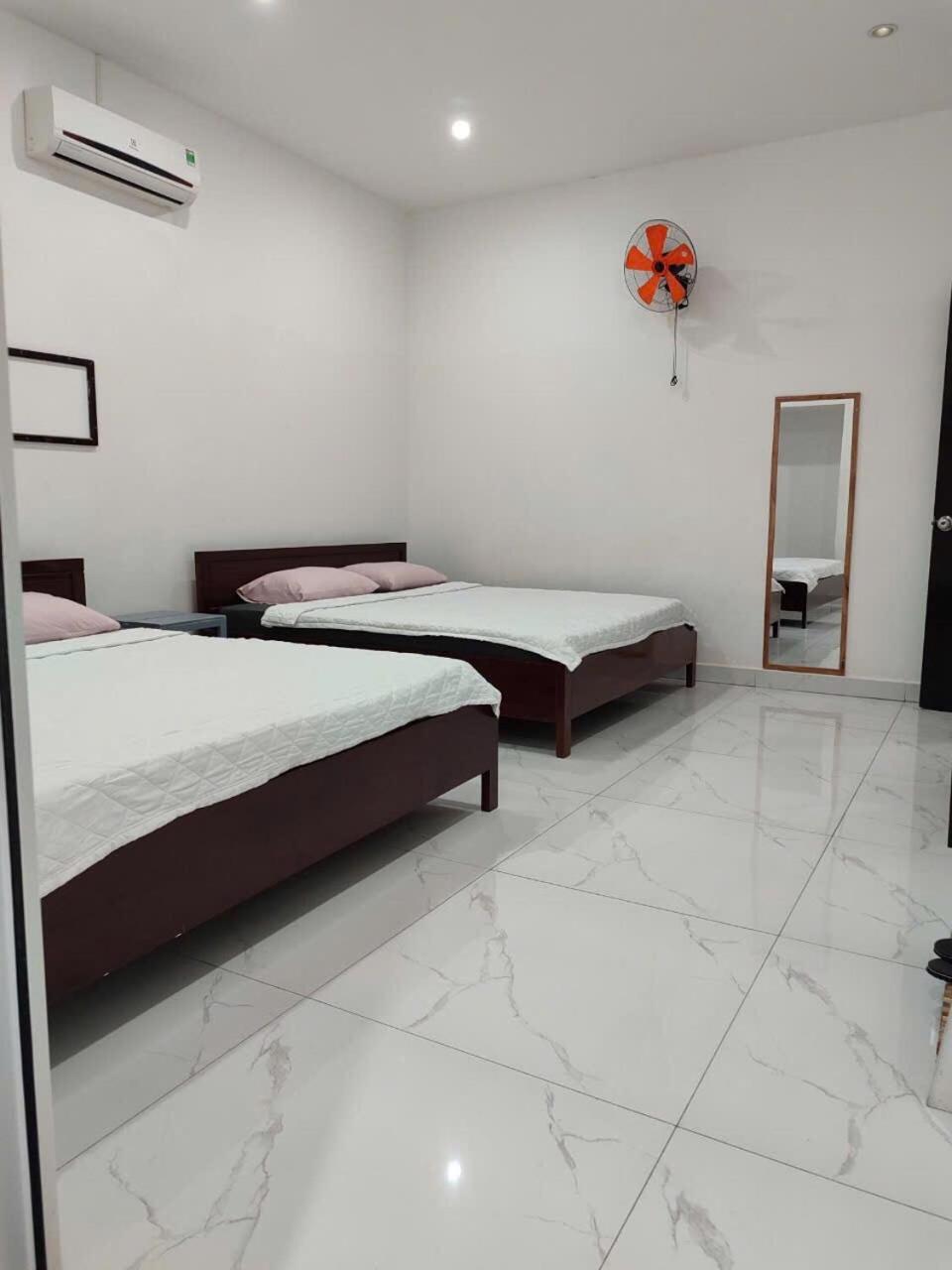 Nha Khach Ken Hotel Cà Mau Kültér fotó