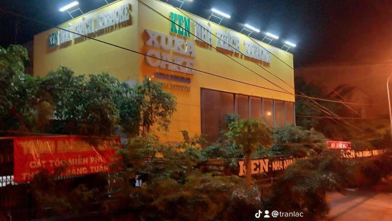 Nha Khach Ken Hotel Cà Mau Kültér fotó